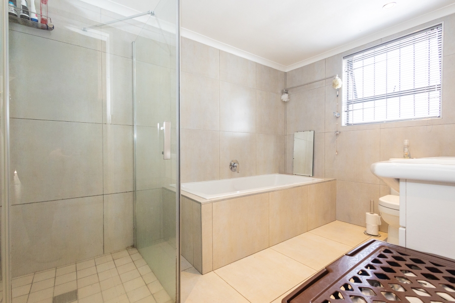 2 Bedroom Property for Sale in Ridgeworth Western Cape